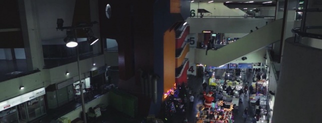 Documentary Mondays revine–acum, la voi acasă