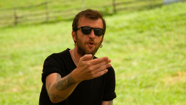  Trei briefuri de la antreprenori au fost soluționate de freelanceri la NO.MAD Outdoor Camp