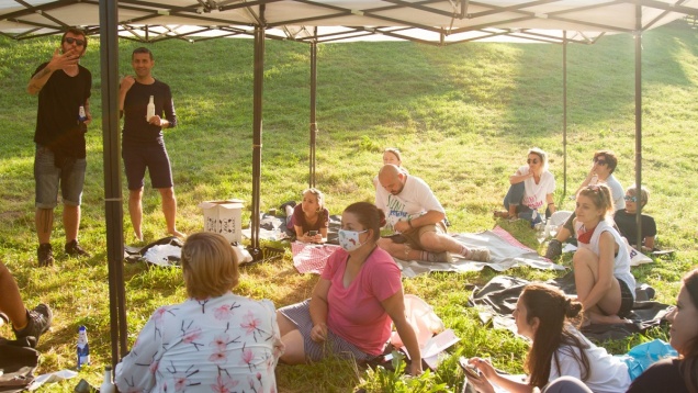  Trei briefuri de la antreprenori au fost soluționate de freelanceri la NO.MAD Outdoor Camp