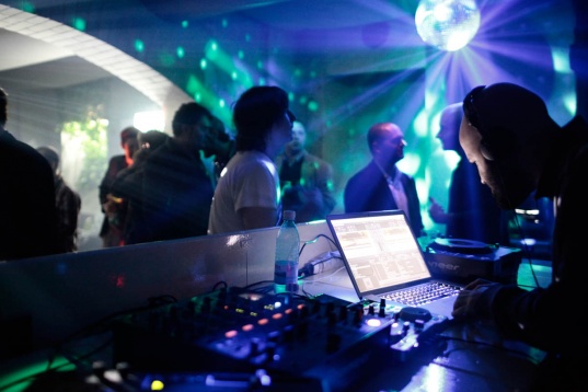 Internetics Throwback [2009//2010]