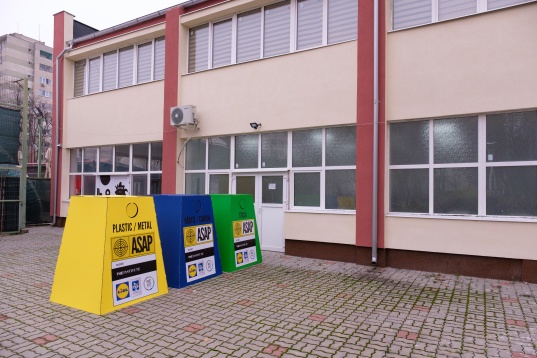 ASAP începe programul pilot de colectare selectivă în școlile din Sectorul 6 
