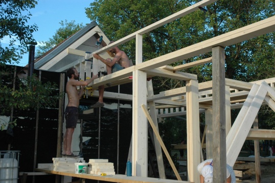 INTERVIU | Designerul Radu Abraham despre Tabăra de la Dealu Cerului