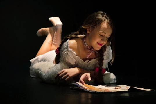  Trei Apropouri pe Bulevard deschid, pe 5 septembrie, noua stagiune a Teatrului Apropo