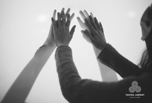 Asociația Teatrul Experimental Senzorial desfășoară proiectul Open Minds