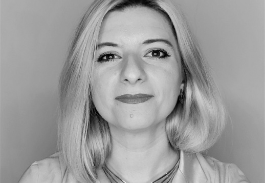 Interviu cu Mihaela Ion, co-fondatoarea Revistei Atelierul și a Creative Nights Talks