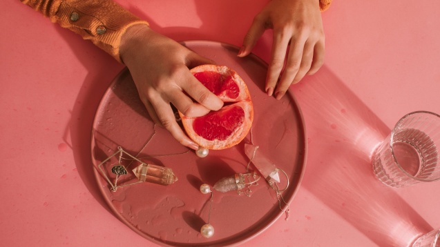 NOËL, târgul cadourilor de designer, revine la Hanul Gabroveni 