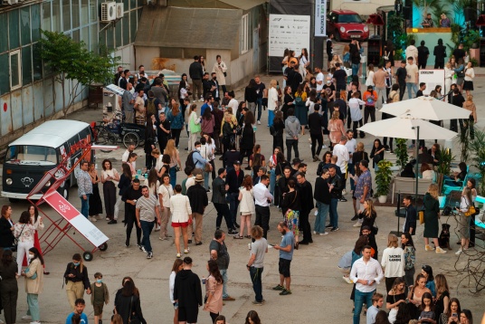 10 ANI de ROMANIAN DESIGN WEEK 