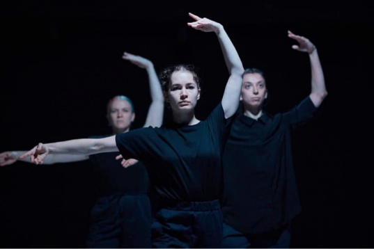 UNDERCLOUD1(5) ia cu asalt 7 spații și trotuarele de pe Calea Griviței