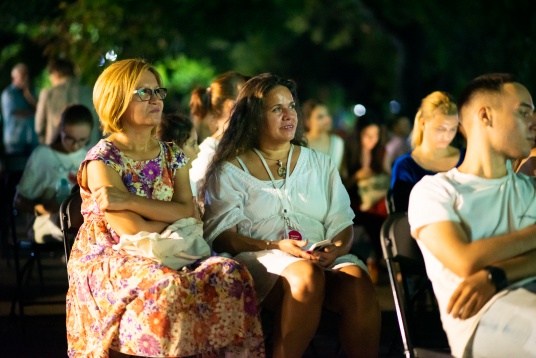 Ideo Ideis #17: Cineaștii români ai momentului vin la Alexandria pentru a-și întâlni publicul la Cinemateca târzie