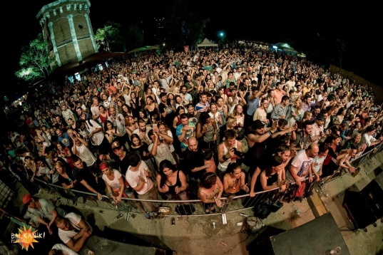 Cea de-a X-a ediție a Balkanik Festival începe vineri la Grădina Uranus și pe Strada Uranus
