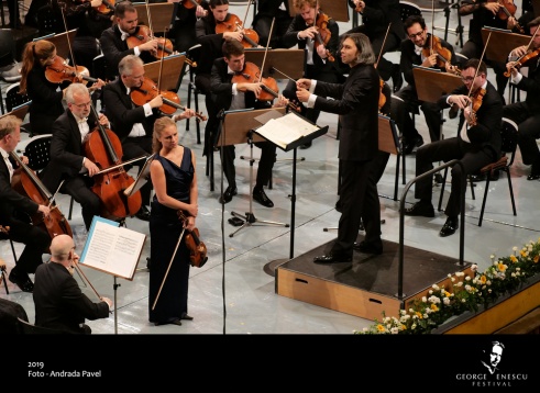Dirijorul Vladimir Jurowski revine pe scena Festivalului Internațional George Enescu alături de Orchestra Operei de Stat Bavareze