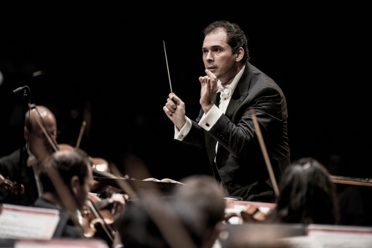 Tugan Sokhiev, unul dintre cei mai apreciați dirijori ai lumii, din nou pe scena Festivalului Internațional George Enescu