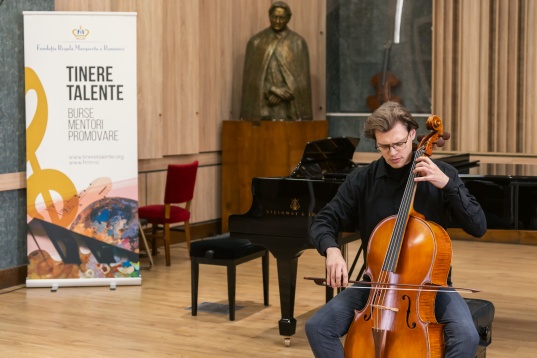 30 de tineri artiști selectați pentru a primi bursa Tinere Talente oferită de Fundația Regală Margareta a României