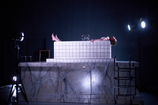 În aprilie, cinci spectacole Vanner Collective cu perspective noi, despre noi