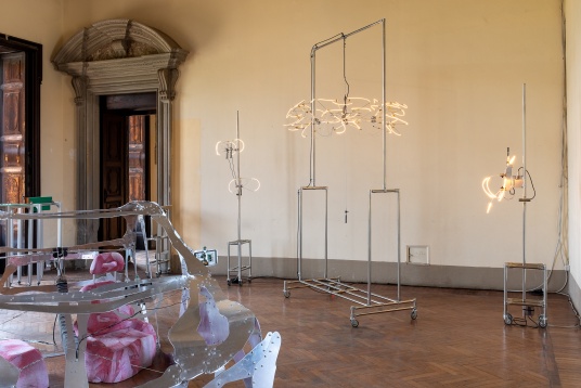 Cum redefinește un hub creativ din Timișoara discursul despre design la ALCOVA – Milan Design Week