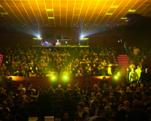 Juriul Internetics 2014, prezidat de Mark Jackson