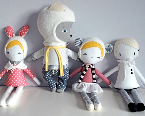 Play&Rewind- Amintiri, jocuri şi poveşti în designul românesc