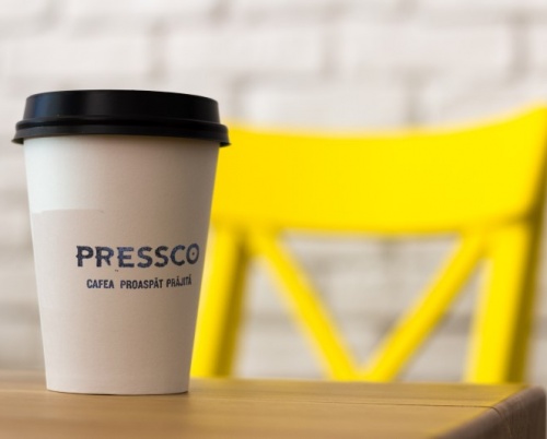 Cafea proaspăt prăjită și accente de design, în direct de la Baia-Mare