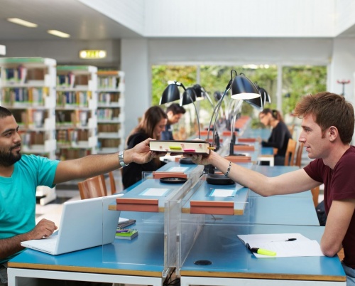 Future Ideas premiază cele mai inovatoare teze de licență sau dizertații