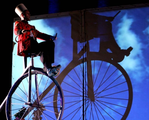 Bucureştiul redevine tărâm de poveste