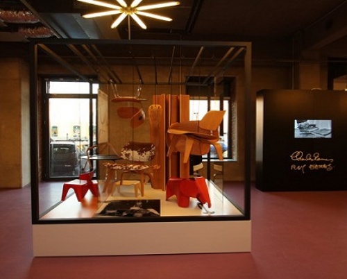 THE ARK // Today's Bucharest seen by tomorrow's artists