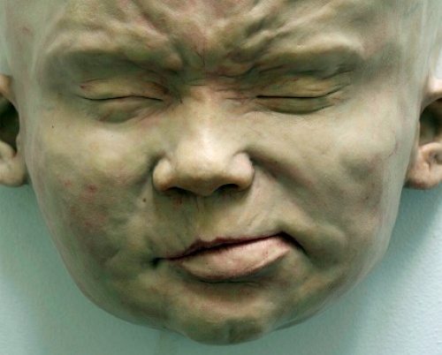 NASUI COLLECTION & GALLERY // Plastic Existence