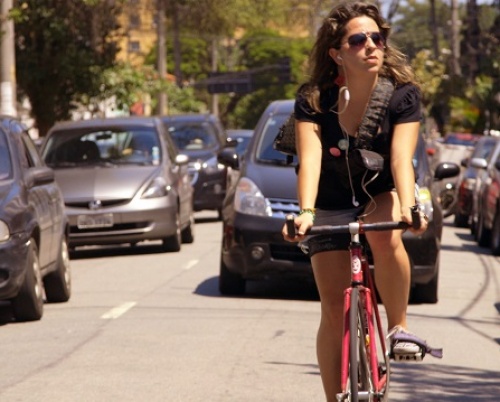 SWEDISH EMBASSY IN ROMANIA // Bikes vs. Cars