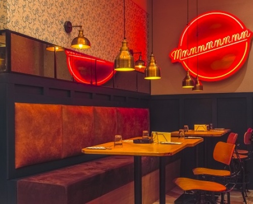 RDW Hotspot // Social 1