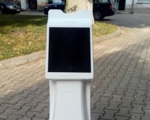 Georgiana Ghiț // Robotica - un concept social 