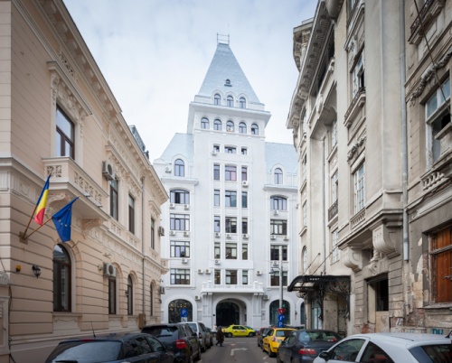 Show off Romanian Design Week