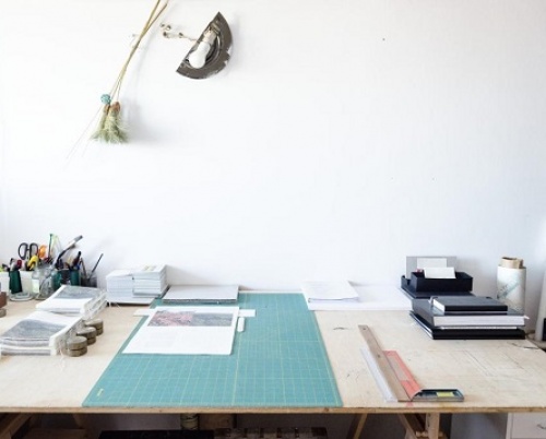 CREATIVE CRIBS #2 / Grapho_mat