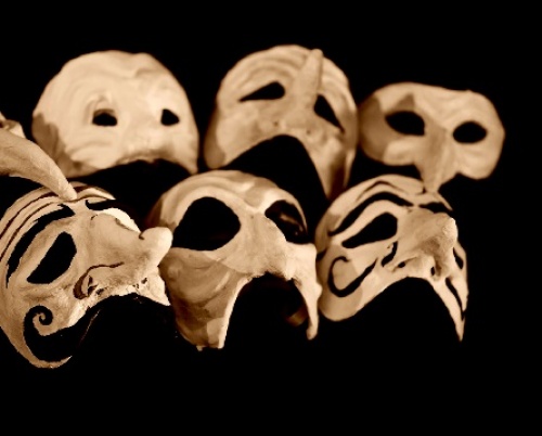 UNATC vă invită la spectacolele lunii aprilie