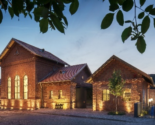 FILOFI AND TRANDAFIR ARCHITECTURE