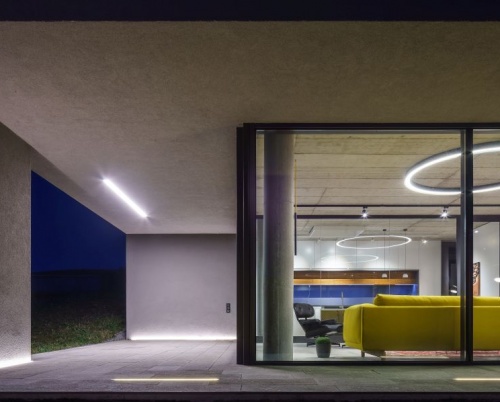 Filofi și Trandafir Arhitectură despre proiectele cu materiale din piatră