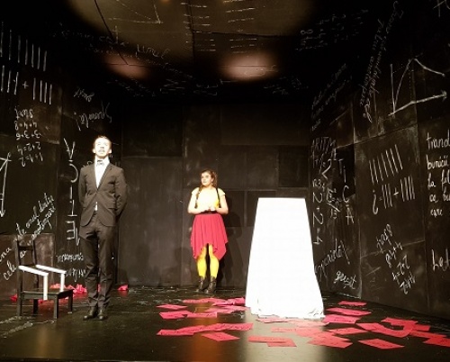 Spectacolul „Lecția” face parte din micro-stagiunea stArtAct @unteatru