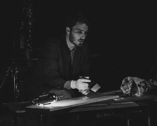 Spectacolul „Îngrijitorul” face parte din micro-stagiunea stArtAct @unteatru