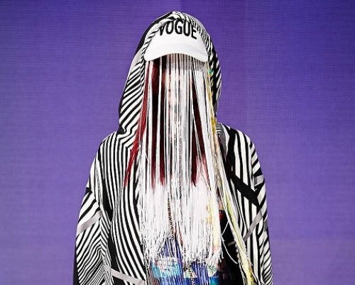 BIANCA ILONCA //  O CERCETARE A CONTEXTULUI SOCIO-CULTURAL ÎN CARE S-A DEZVOLTAT JEAN-MICHEL BASQUIAT. INFLUENȚA LUI ÎN MODA CONTEMPORANĂ