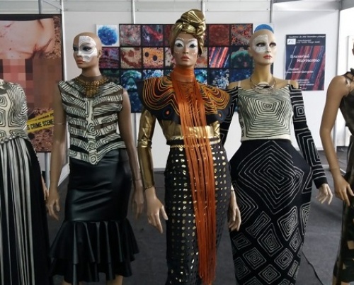 IULIA VALENTINA MITEA // TRIBUL 