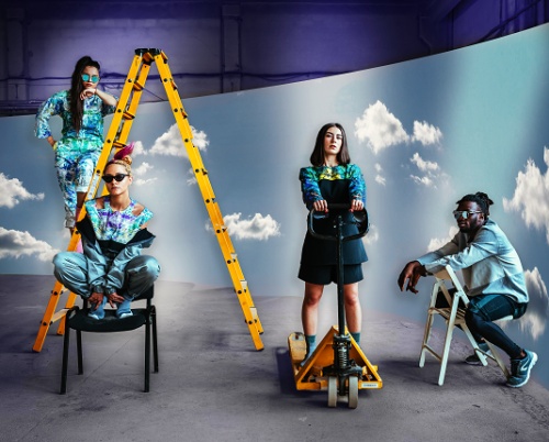 CAMELIA DONCIU // COLOUR MY EGO