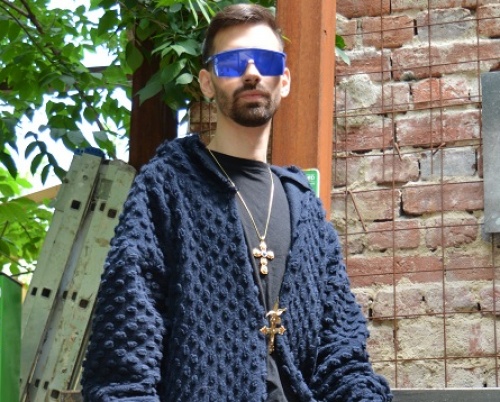 COSMIN-ALEXANDRU MARIA // ASTA VREAU EU