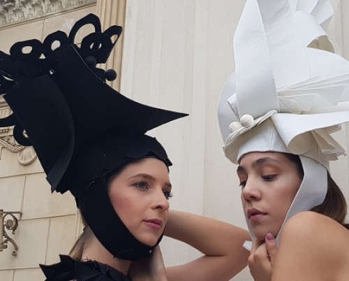 MIHAELA ION // CONTEMP - GRACE 