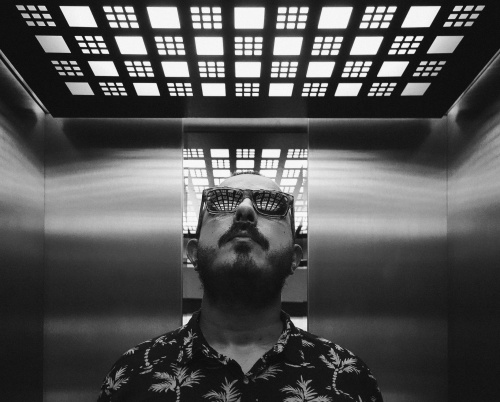 ABSOLUT propune 100 de artiști care au potențialul de a transforma România prin arta lor