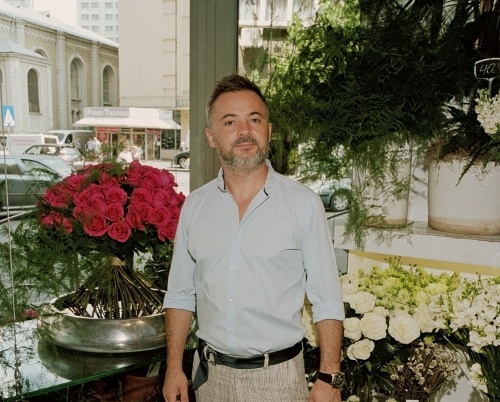 Un profil de business, vă rog: Florăria Iris