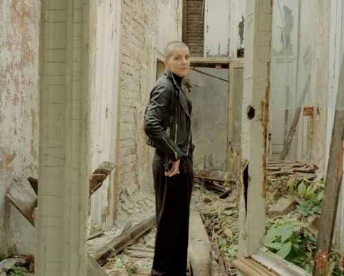 La pas prin cartier: Grivița 53, primul teatru privat construit împreună