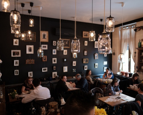 La pas prin cartier: Piaţa Amzei