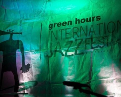 ASOCIAȚIA GREEN HOURS // SEARCHING FOR TRUMPET MAN