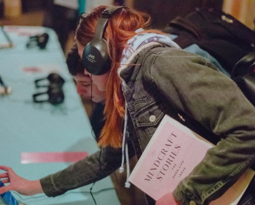 Liminal II interoghează forțele nevăzute ale tehnologiei 