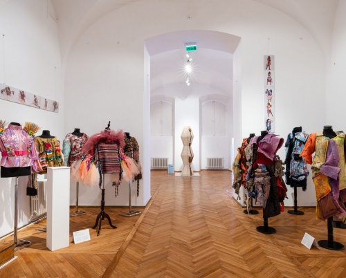 Timeea Brândaş (DIPLOMA 2019) este câştigătoarea premiului oferit de KraftMade: invitaţie la festivalul Fuga Lolelor