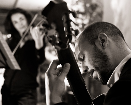 Alberto Mesirca, chitarist italian cu premii internaționale: „Chitara este un instrument profund și special” 