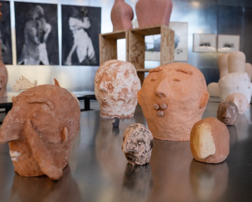 AGACOR cere printr-o scrisoare deschisă anularea taxei pentru expunerea operelor de artă 